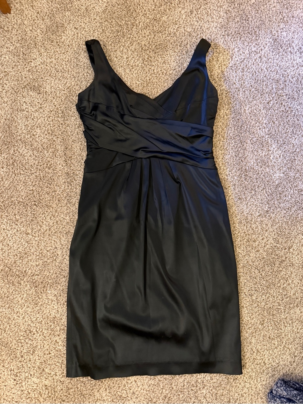 Jones New York Black Satin V-Neck Dress